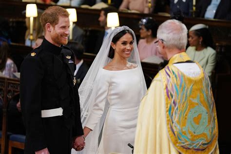 Nuovi dettagli sull'abito da sposa di Meghan Markle, .